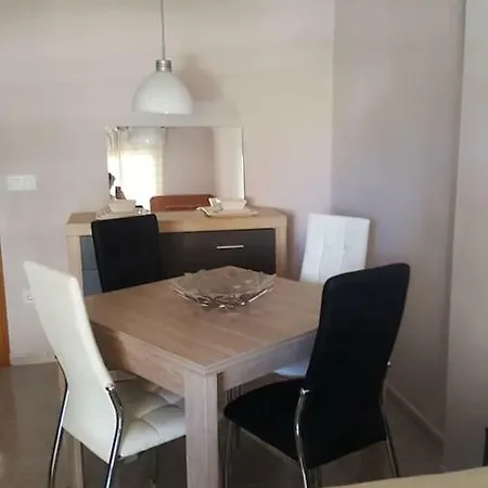 Apartamento Chloe Апартаменты Оспиталет-дель-Инфанте